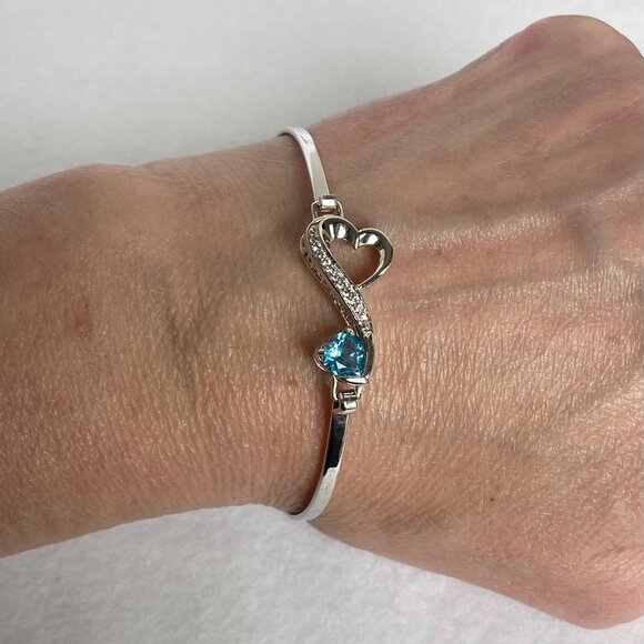 Sterling Silver 925 Prong Set Blue Topaz Heart Oval Hinged Bangle Bracelet 7" - Picture 16 of 16
